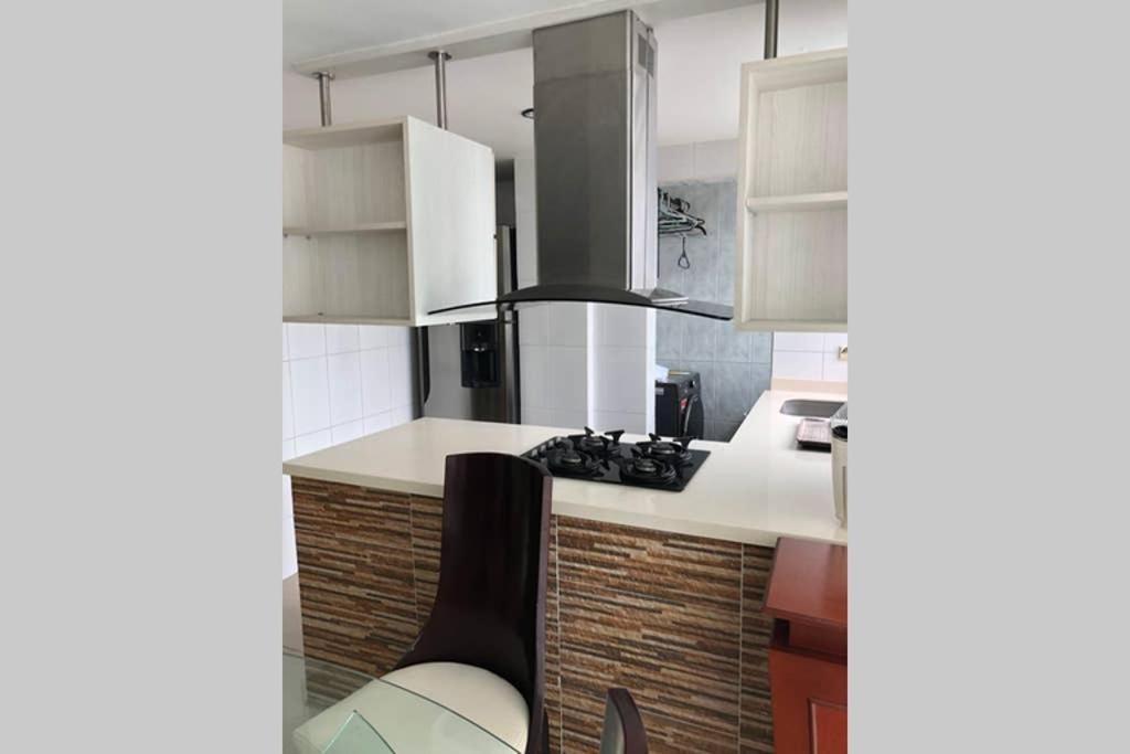 Apartamento Amoblado Con Excelente Ubicacion Pereira Exteriör bild