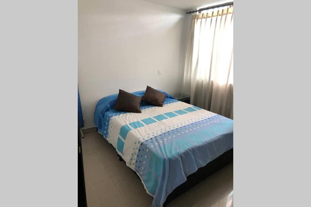 Apartamento Amoblado Con Excelente Ubicacion Pereira Exteriör bild